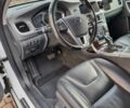 Белый Вольво B60, объемом двигателя 2.4 л и пробегом 177 тыс. км за 14800 $, фото 6 на Automoto.ua