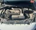 Белый Вольво B60, объемом двигателя 2.5 л и пробегом 253 тыс. км за 11300 $, фото 19 на Automoto.ua