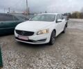 Білий Вольво B60, об'ємом двигуна 2.5 л та пробігом 253 тис. км за 10500 $, фото 1 на Automoto.ua