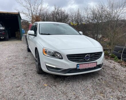 Білий Вольво B60, об'ємом двигуна 2.5 л та пробігом 253 тис. км за 10500 $, фото 3 на Automoto.ua