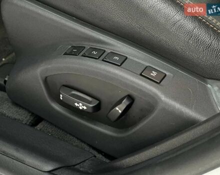 Белый Вольво B60, объемом двигателя 2.5 л и пробегом 203 тыс. км за 14000 $, фото 15 на Automoto.ua