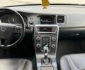 Білий Вольво B60, об'ємом двигуна 2 л та пробігом 243 тис. км за 12399 $, фото 12 на Automoto.ua