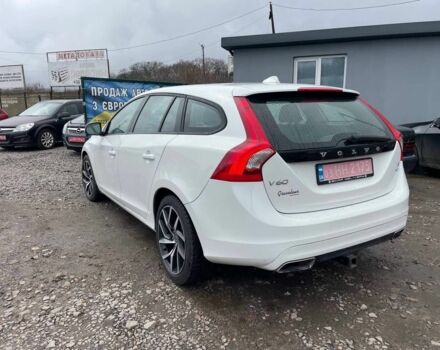 Білий Вольво B60, об'ємом двигуна 2.5 л та пробігом 253 тис. км за 10500 $, фото 4 на Automoto.ua