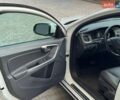 Белый Вольво B60, объемом двигателя 2 л и пробегом 242 тыс. км за 12250 $, фото 22 на Automoto.ua