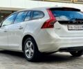 Білий Вольво B60, об'ємом двигуна 2 л та пробігом 243 тис. км за 12399 $, фото 6 на Automoto.ua