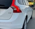 Білий Вольво B60, об'ємом двигуна 2 л та пробігом 260 тис. км за 12599 $, фото 72 на Automoto.ua