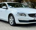 Білий Вольво B60, об'ємом двигуна 2 л та пробігом 243 тис. км за 12399 $, фото 8 на Automoto.ua