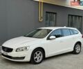 Белый Вольво B60, объемом двигателя 2 л и пробегом 242 тыс. км за 12250 $, фото 3 на Automoto.ua