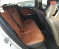 Белый Вольво B60, объемом двигателя 1.97 л и пробегом 116 тыс. км за 1200 $, фото 9 на Automoto.ua