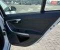 Белый Вольво B60, объемом двигателя 2 л и пробегом 251 тыс. км за 14299 $, фото 82 на Automoto.ua