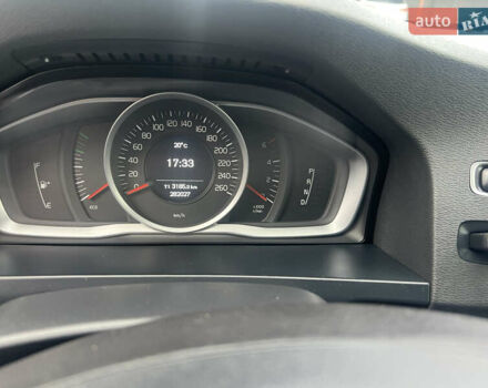 Білий Вольво B60, об'ємом двигуна 2 л та пробігом 282 тис. км за 11700 $, фото 11 на Automoto.ua