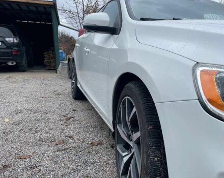 Білий Вольво B60, об'ємом двигуна 2.5 л та пробігом 253 тис. км за 10500 $, фото 5 на Automoto.ua