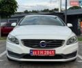 Белый Вольво B60, объемом двигателя 2 л и пробегом 260 тыс. км за 12550 $, фото 6 на Automoto.ua