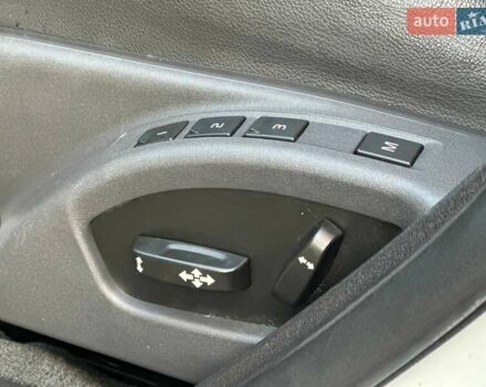 Білий Вольво B60, об'ємом двигуна 2.5 л та пробігом 203 тис. км за 15500 $, фото 10 на Automoto.ua