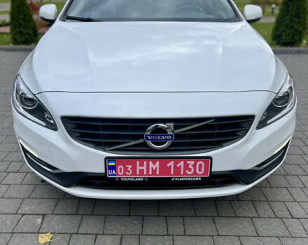 Вольво B60 2016 в Луцке на Automoto.ua Белый Вольво B60, объемом двигателя 2 л и пробегом 243 тыс. км за 15790 $, фото 14 на Automoto.ua