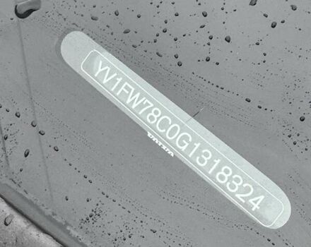 Белый Вольво B60, объемом двигателя 1.97 л и пробегом 243 тыс. км за 15800 $, фото 30 на Automoto.ua