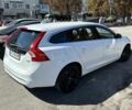 Білий Вольво B60, об'ємом двигуна 2 л та пробігом 290 тис. км за 14279 $, фото 3 на Automoto.ua