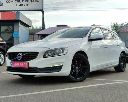 Білий Вольво B60, об'ємом двигуна 2 л та пробігом 236 тис. км за 14800 $, фото 6 на Automoto.ua