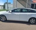 Белый Вольво B60, объемом двигателя 1.97 л и пробегом 319 тыс. км за 14700 $, фото 6 на Automoto.ua