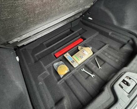 Белый Вольво B60, объемом двигателя 1.97 л и пробегом 243 тыс. км за 15800 $, фото 13 на Automoto.ua