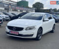 Белый Вольво B60, объемом двигателя 1.99 л и пробегом 236 тыс. км за 14650 $, фото 7 на Automoto.ua
