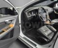 Белый Вольво B60, объемом двигателя 2.4 л и пробегом 65 тыс. км за 23000 $, фото 6 на Automoto.ua
