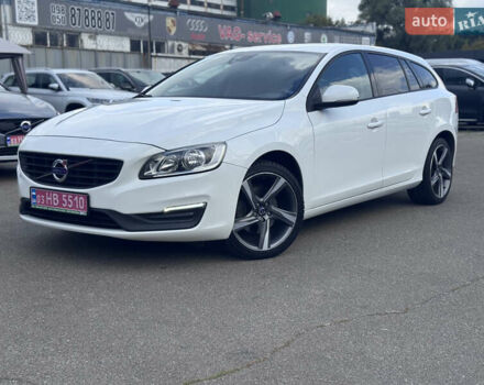 Белый Вольво B60, объемом двигателя 1.99 л и пробегом 236 тыс. км за 14650 $, фото 5 на Automoto.ua