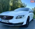 Белый Вольво B60, объемом двигателя 2 л и пробегом 288 тыс. км за 14300 $, фото 1 на Automoto.ua
