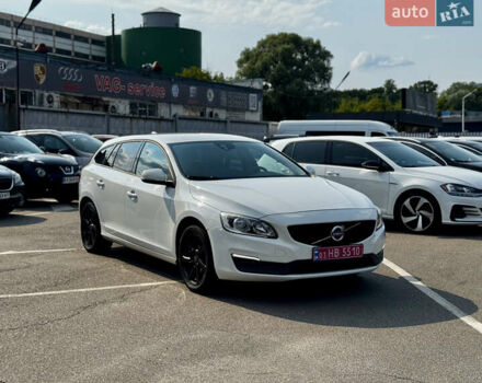 Білий Вольво B60, об'ємом двигуна 2 л та пробігом 236 тис. км за 14799 $, фото 9 на Automoto.ua