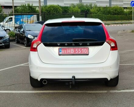 Білий Вольво B60, об'ємом двигуна 2 л та пробігом 236 тис. км за 14800 $, фото 4 на Automoto.ua