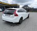 Білий Вольво B60, об'ємом двигуна 2 л та пробігом 101 тис. км за 13900 $, фото 1 на Automoto.ua