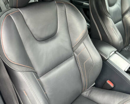 Вольво B60 2016 в Луцке на Automoto.ua Белый Вольво B60, объемом двигателя 2 л и пробегом 243 тыс. км за 15790 $, фото 32 на Automoto.ua