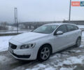 Белый Вольво B60, объемом двигателя 2 л и пробегом 265 тыс. км за 12200 $, фото 1 на Automoto.ua