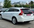 Білий Вольво B60, об'ємом двигуна 2 л та пробігом 237 тис. км за 15599 $, фото 3 на Automoto.ua