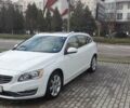 Белый Вольво B60, объемом двигателя 1.97 л и пробегом 168 тыс. км за 18000 $, фото 1 на Automoto.ua