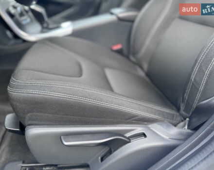 Белый Вольво B60, объемом двигателя 1.99 л и пробегом 236 тыс. км за 14650 $, фото 21 на Automoto.ua