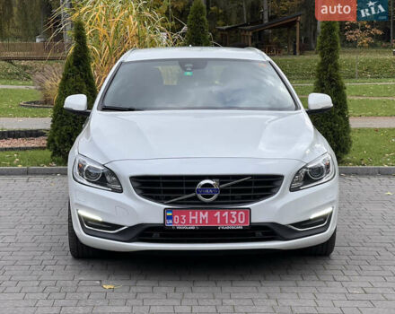 Вольво B60 2016 в Луцке на Automoto.ua Белый Вольво B60, объемом двигателя 2 л и пробегом 243 тыс. км за 15790 $, фото 7 на Automoto.ua