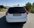 Белый Вольво B60, объемом двигателя 2 л и пробегом 166 тыс. км за 14760 $, фото 5 на Automoto.ua