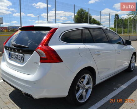 Білий Вольво B60, об'ємом двигуна 1.97 л та пробігом 68 тис. км за 16500 $, фото 9 на Automoto.ua