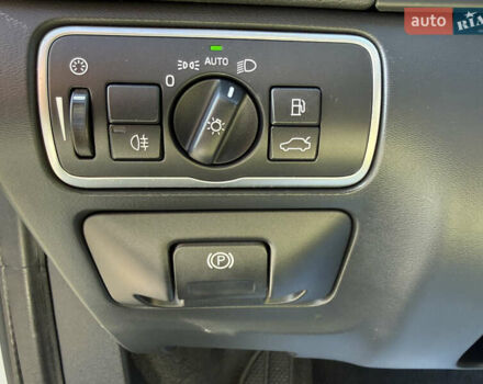 Белый Вольво B60, объемом двигателя 2 л и пробегом 190 тыс. км за 12300 $, фото 52 на Automoto.ua