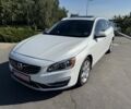 Белый Вольво B60, объемом двигателя 2 л и пробегом 166 тыс. км за 14760 $, фото 1 на Automoto.ua