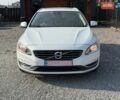 Белый Вольво B60, объемом двигателя 2 л и пробегом 190 тыс. км за 11600 $, фото 4 на Automoto.ua