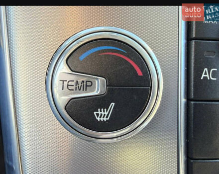 Белый Вольво B60, объемом двигателя 2 л и пробегом 190 тыс. км за 12300 $, фото 58 на Automoto.ua