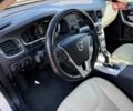 Белый Вольво B60, объемом двигателя 2 л и пробегом 190 тыс. км за 11600 $, фото 25 на Automoto.ua