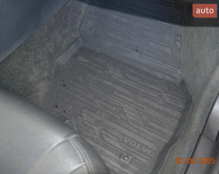 Білий Вольво B60, об'ємом двигуна 1.97 л та пробігом 68 тис. км за 16500 $, фото 18 на Automoto.ua