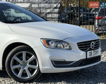 Белый Вольво B60, объемом двигателя 2 л и пробегом 190 тыс. км за 12300 $, фото 14 на Automoto.ua