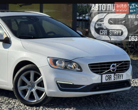 Белый Вольво B60, объемом двигателя 2 л и пробегом 190 тыс. км за 12300 $, фото 6 на Automoto.ua