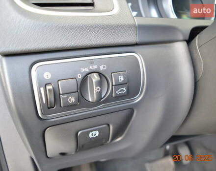 Білий Вольво B60, об'ємом двигуна 1.97 л та пробігом 68 тис. км за 16500 $, фото 24 на Automoto.ua