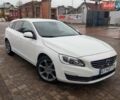 Белый Вольво B60, объемом двигателя 1.99 л и пробегом 209 тыс. км за 14600 $, фото 3 на Automoto.ua