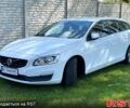 Белый Вольво B60, объемом двигателя 2.4 л и пробегом 220 тыс. км за 14500 $, фото 1 на Automoto.ua